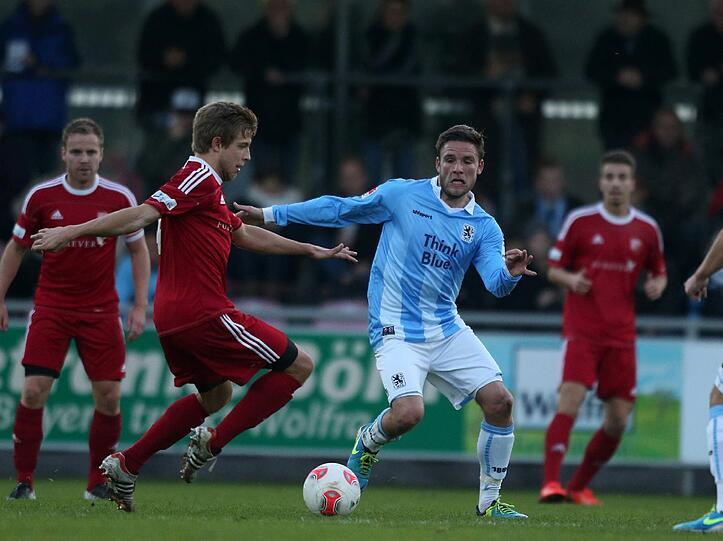 Bilder: Lockerer 6:0-Sieg der Löwen in Heimstetten | Abendzeitung München