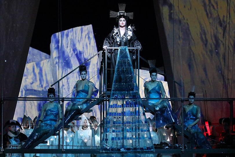 Anna Netrebko und Yusif Eyvazov in Puccinis "Turandot" im Nationaltheater.