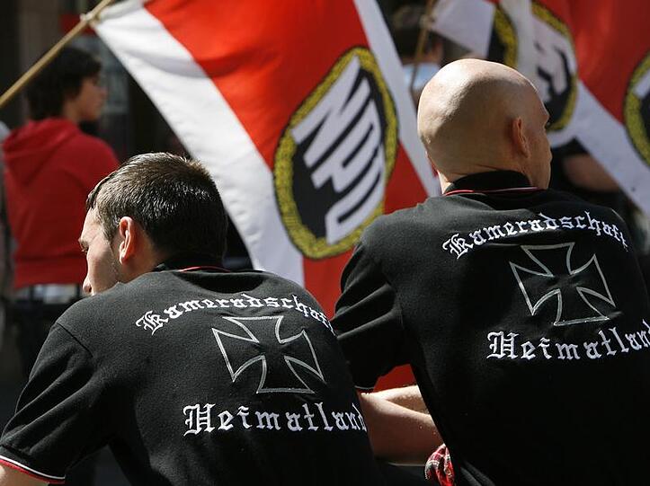 Zwei Rechtsextreme der "Kameradschaft Heimatland".