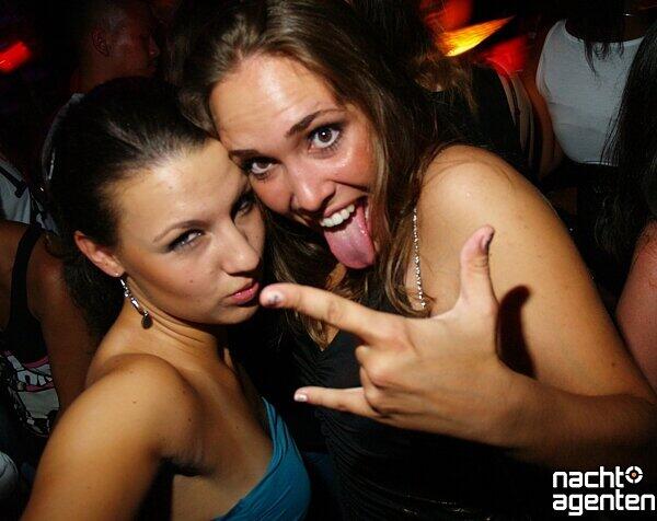 The Official Crowns Club Misery Closing am Donnerstag im Crowns Club. Mehr Bilder von der Veranstaltung gibt's unter