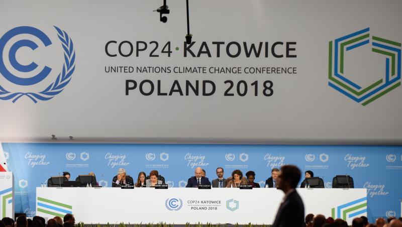 Ansicht des Rednerpults der Klimakonferenz der Vereinten Nationen "COP24". Ansicht des Rednerpults der Klimakonferenz der Vereinten Nationen "COP24".