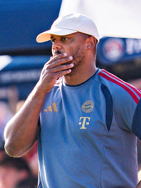 Vincent Kompany geht in sein drittes Jahr als Trainer des FC Bayern.