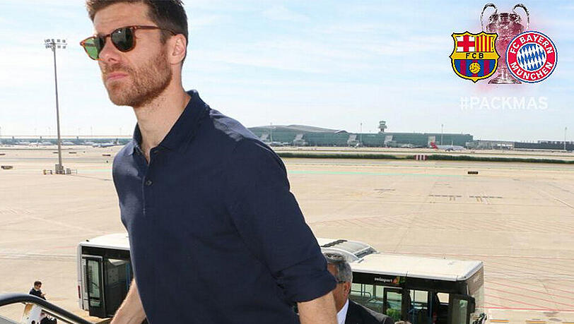 Dicke Sonnenbrille im Gesicht: Bayerns Xabi Alonso bei der Rückreise von Barcelona nach München. Dicke Sonnenbrille im Gesicht: Bayerns Xabi Alonso bei der Rückreise von Barcelona nach München.