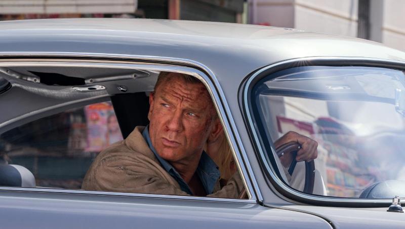Daniel Craig als James Bond in einer Szene des Films "James Bond 007 - Keine Zeit zu sterben". Daniel Craig als James Bond in einer Szene des Films "James Bond 007 - Keine Zeit zu sterben".