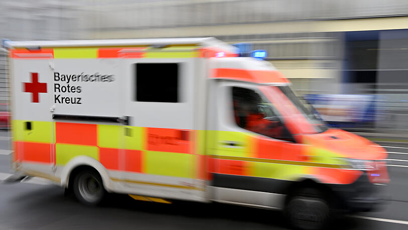 Wegen einer fatalen Verwechslung mussten in Freising viele Rettungskräfte anrücken. (Symbolbild)