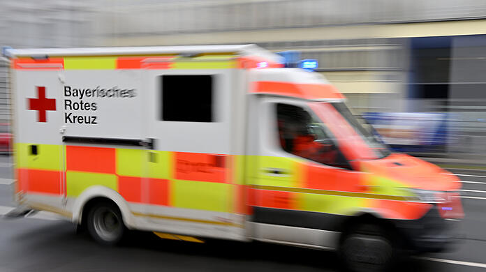 Wegen einer fatalen Verwechslung mussten in Freising viele Rettungskräfte anrücken. (Symbolbild)