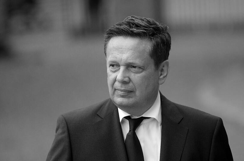 12.06. Frank Schirrmacher (54) Der Publizist und Mitherausgeber der FAZ stieß politische Debatten in Deutschland an. Sein erster Bestseller war "Das Methusalem-Komplott" zur Überalterung der Gesellschaft.