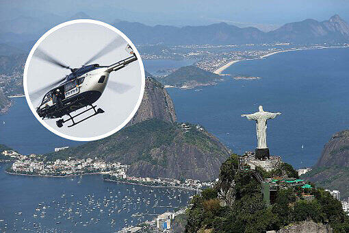 Mit einem Hubschrauber sucht die Polizei Rio nach den wertvollen Containern ab.