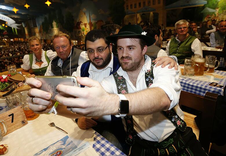 Auch der Investor war am Dienstag mit seinen Löwen auf der Wiesn.