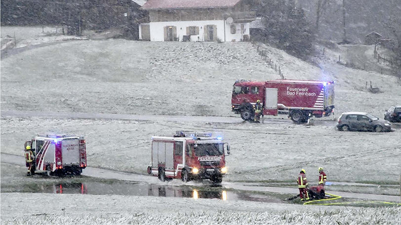 Bilder vom Feuerwehreinsatz in Irschenberg.