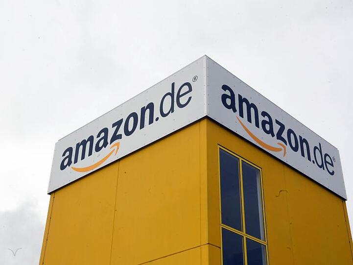 Kern des Konflikts ist ein Parkplatz am Amazon-Standort Pforzheim, den das Unternehmen gepachtet hat.