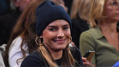 Sophia Thomalla feuerte ihren Freund Alexander Zverev in Paris an und saß auch beim Finale im Publikum.