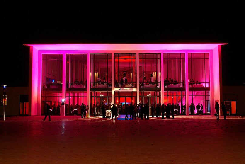 Die Alte Kongresshalle auf der Theresienhöhe während einer Preisverleihung.