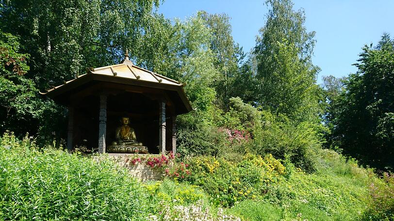 Grüne Oase bei Regensburg: Der Nepal-Himalaya-Park in Wiesent.