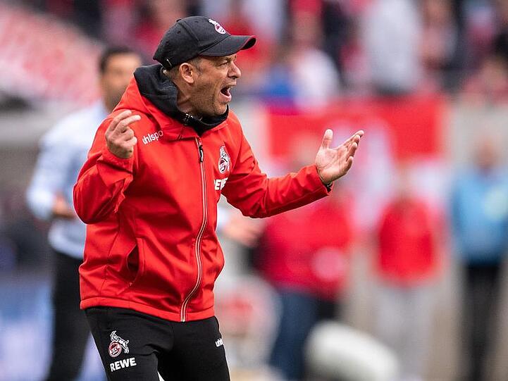 Köln trennt sich trotz des ersten Tabellenplatzes von Trainer Markus Anfang.