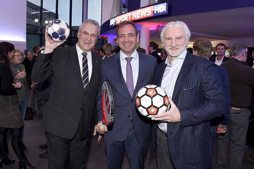 Innenminister Joachim Herrmann, Carsten Schmidt (Vorsitzender der Geschäftsführung SKY Deutschland) , Rudi Völler