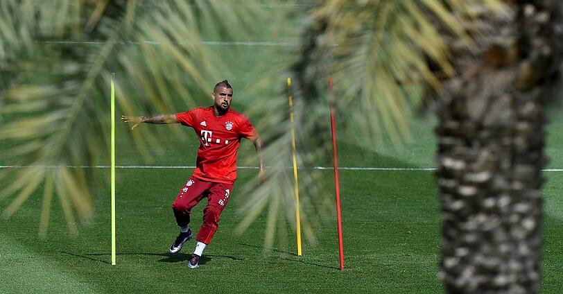 Die Bayern in der Wüste: Sehen Sie hier die besten Bilder des Trainingslagers in Doha.