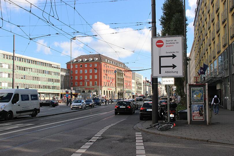 So sah's noch vor zwei Wochen am Hauptbahnhof aus - vor dem eigentlichen Baubeginn