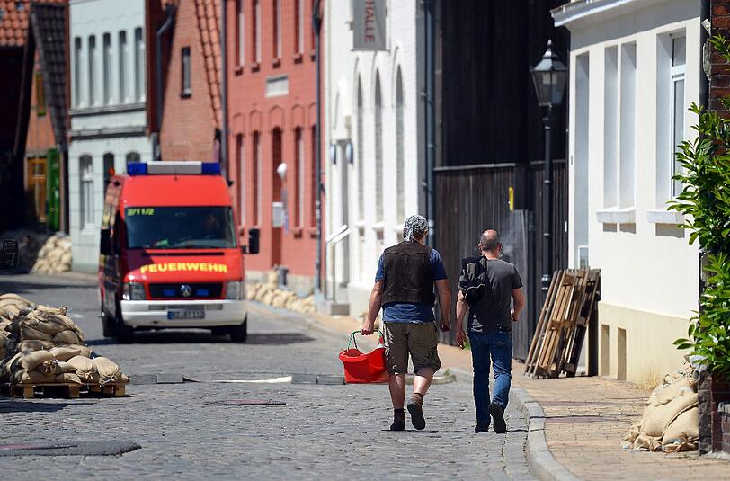 Evakuierung an der Elbe: In Lauenburg bedroht das Hochwasser die Altstadt.