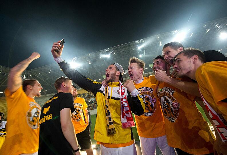 Dem Traditionsverein Dynamo Dresden gelang nach zwei Spielzeiten in der dritten Liga der Wiederaufstieg.