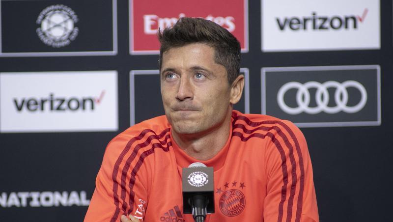 Robert Lewandowski reagiert auf Fragen der Journalisten. Foto: Javier Rojas/Pi/Prensa Internacional via ZUMA/Archivbild Robert Lewandowski reagiert auf Fragen der Journalisten. Foto: Javier Rojas/Pi/Prensa Internacional via ZUMA/Archivbild