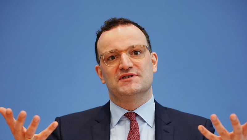 Die Kritik an Gesundheitsminister Jens Spahn nimmt fraktionsübergreifend zu.