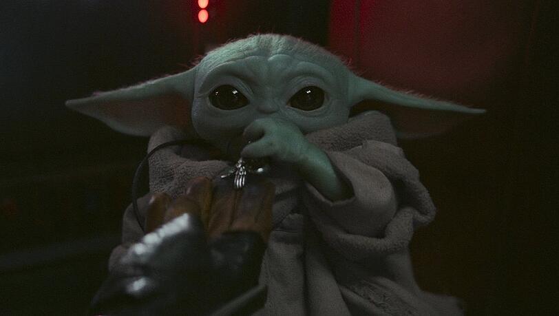 Grogu, auch bekannt als Baby-Yoda, wird einer der Hauptcharaktere im neuen "Star Wars"-Film sein. Grogu, auch bekannt als Baby-Yoda, wird einer der Hauptcharaktere im neuen "Star Wars"-Film sein.