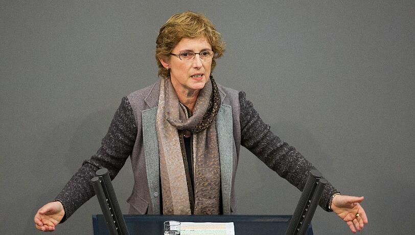 Britta Haßelmann ist Parlamentarische Geschäftsführerin der Grünen im Bundestag. Britta Haßelmann ist Parlamentarische Geschäftsführerin der Grünen im Bundestag.