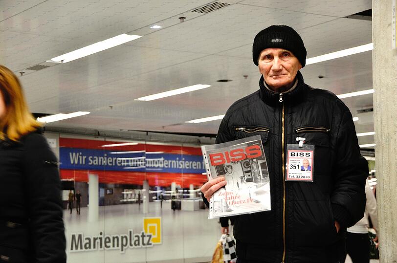 Tibor Adamec ist angestellter BISS-Verkäufer, weil Rudolph Moshammer seine Patenschaft übernahm.