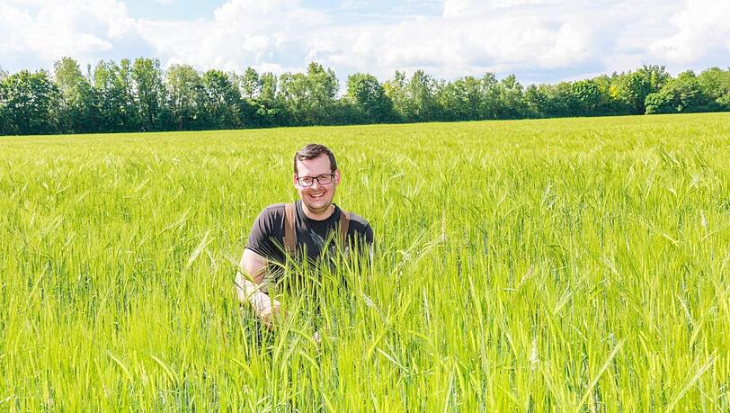 Schon immer hat Andreas Grünwald (32) gewusst: Er will als Landwirt arbeiten. Allerdings hat dieser Beruf früher mehr Spaß gemacht, erzählt er. Denn die Auflagen seien mehr geworden. Schon immer hat Andreas Grünwald (32) gewusst: Er will als Landwirt arbeiten. Allerdings hat dieser Beruf früher mehr Spaß gemacht, erzählt er. Denn die Auflagen seien mehr geworden.