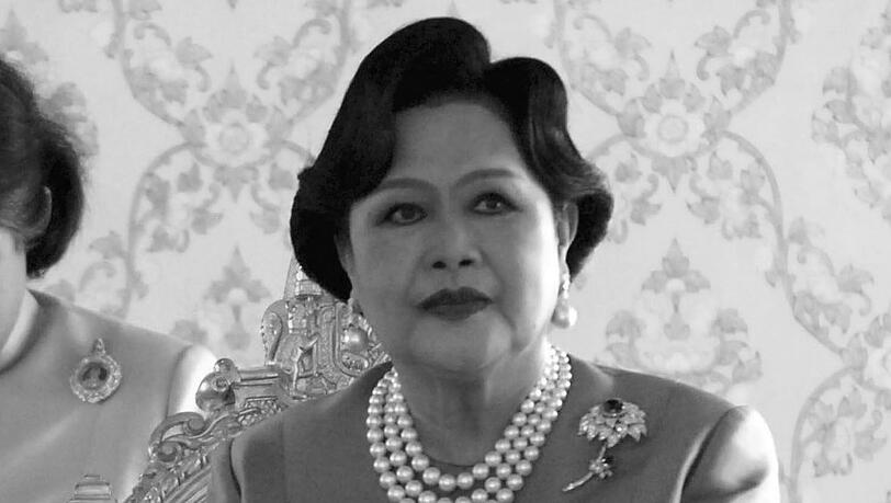 Sirikit ist gestorben. Sirikit ist gestorben.