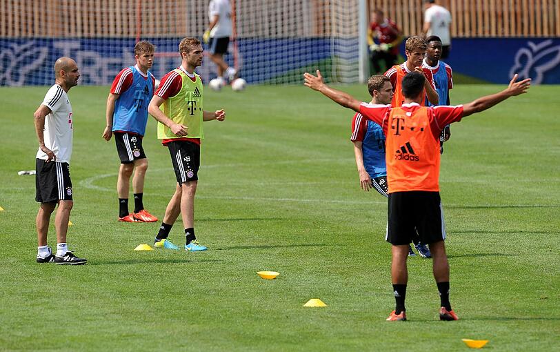 Die Vorbereitungen für eine erfolgreiche Saison laufen auf Hochtouren. Die Bilder vom dritten Tag des Trainingslager der Bayern am Gardasee.