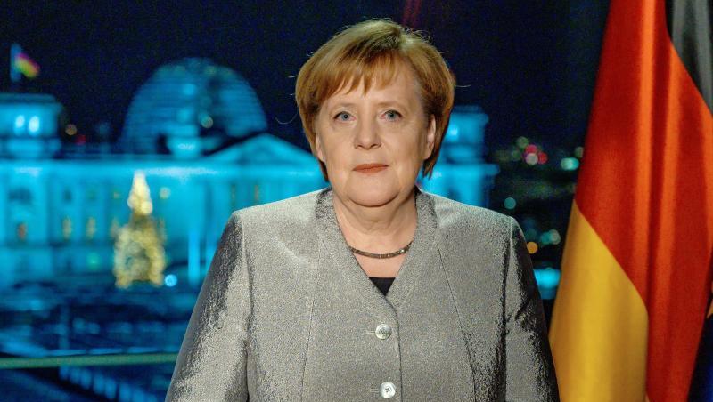 Bundeskanzlerin Angela Merkel nach der Aufzeichnung ihrer Neujahrsansprache im Kanzleramt. Bundeskanzlerin Angela Merkel nach der Aufzeichnung ihrer Neujahrsansprache im Kanzleramt.