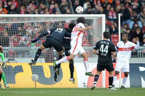Sami Khedira (M.) macht gegen Hertha "den Sack zu"