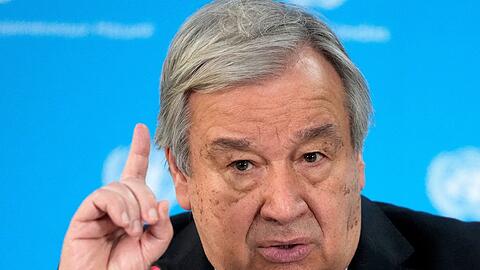 António Guterres, Generalsekretär der Vereinten Nationen (UN), spricht während eines Besuchs im UN-Büro in der kenianischen Hauptstadt Nairobi.