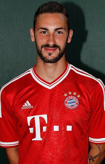 DIEGO CONTENTO NOTE 5Der Alaba-Ersatzmann für hinten links. Zu langsam im Laufduell mit Gladbachs Hermann und dann grätscht er ihn auch noch um &ndash; Todsünde bei Pep. Gibt Minuspunkte! Verursachte so das 3:1. Die Strafe: raus zur Pause.