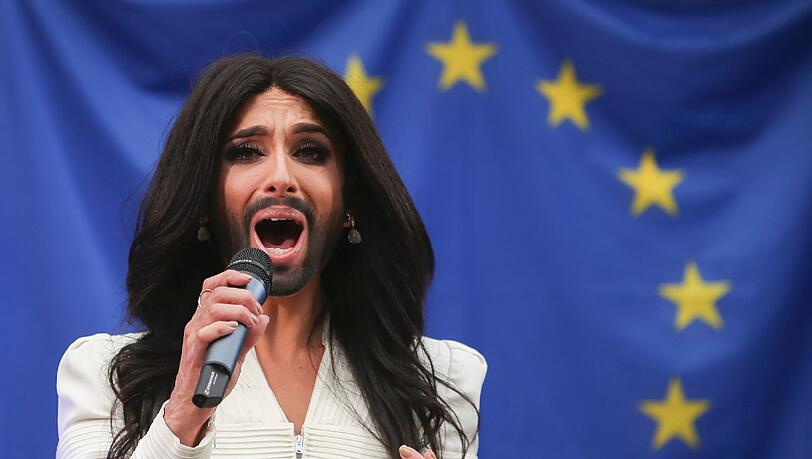 Conchita Wurst bei ihrem Auftritt im Brüsseler Europaparlament. Conchita Wurst bei ihrem Auftritt im Brüsseler Europaparlament.