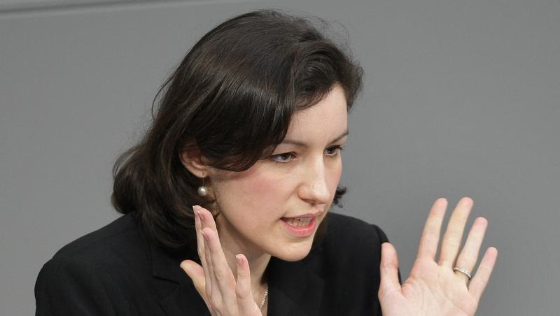 Vorsitzende des Netzrats ist die stellvertretende CSU-Generalsekretärin Dorothee Bär. Vorsitzende des Netzrats ist die stellvertretende CSU-Generalsekretärin Dorothee Bär.
