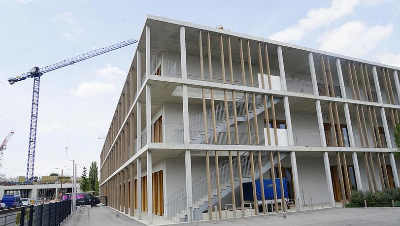 Platz für mehr Wohnungen in München: Hier in Oberföhring wird jetzt in die Höhe gebaut. Platz für mehr Wohnungen in München: Hier in Oberföhring wird jetzt in die Höhe gebaut.