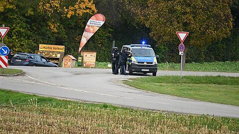 Die Polizei war wegen vermummter Personen kontaktiert worden.