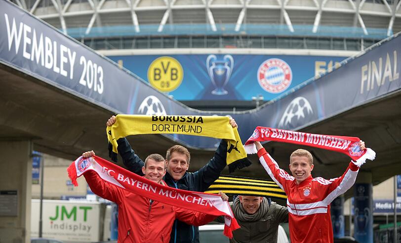 Warten auf den neuen "Klassiker". Bayern gegen Dortmund. Ein Spiel das ganz London elektrisiert. Die Bilder vor dem großen Finale.