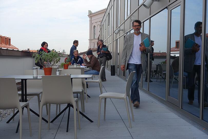 Die Terrasse der Kantine.