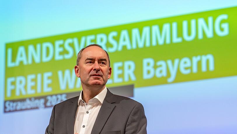 Aiwanger erhielt 82,3 Prozent der Stimmen. Aiwanger erhielt 82,3 Prozent der Stimmen.