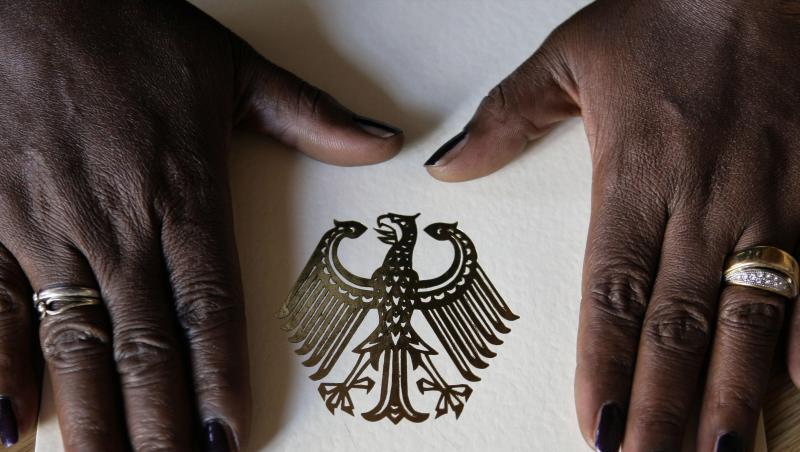 Den Angaben des Auswärtigen Amtes zufolge wurden im Jahr 2018 rund 48.000 Prüfungen zum Nachweis einfacher Deutschkenntnisse abgelegt.