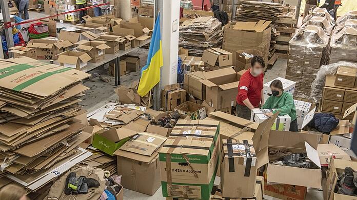 Annahmestelle für Spenden in Schwabing, organisiert vom Verein "München hilft Ukraine".