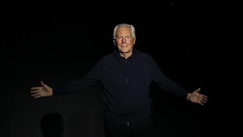 Giorgio Armani wird in Norditalien beigesetzt.