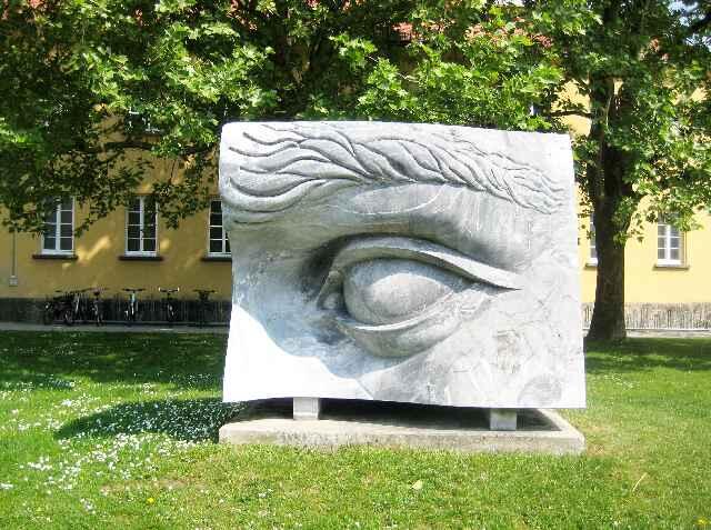 AZ-Leser Manfred Sieber hat eine ganze Serie von Schwabing-Stillleben fotografiert. Die gelungenen Bilder...