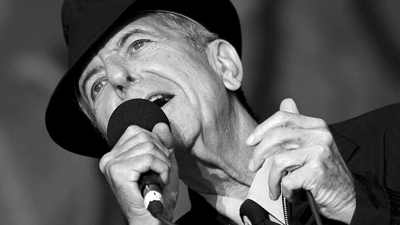Der kanadische Sänger, Komponist und Dichter Leonard Cohen ("Hallelujah") starb am 10. November im Alter von 82 Jahren.