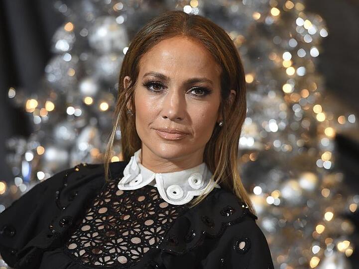 Jennifer Lopez bei einem Fototermin für den Film "Second Act".