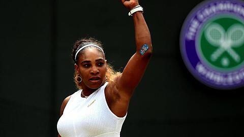 Serena Williams feiert einen Punktgewinn im Match gegen Carla Suarez Navarro.